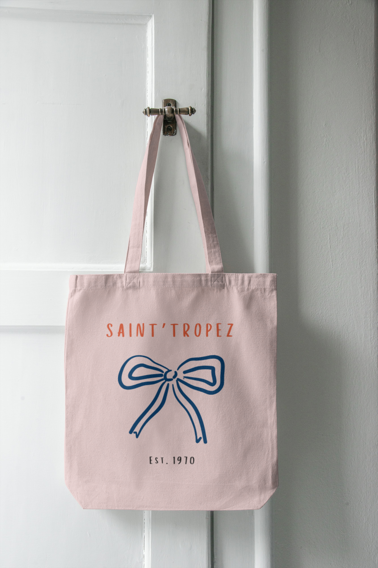 1970 BOW TOTE