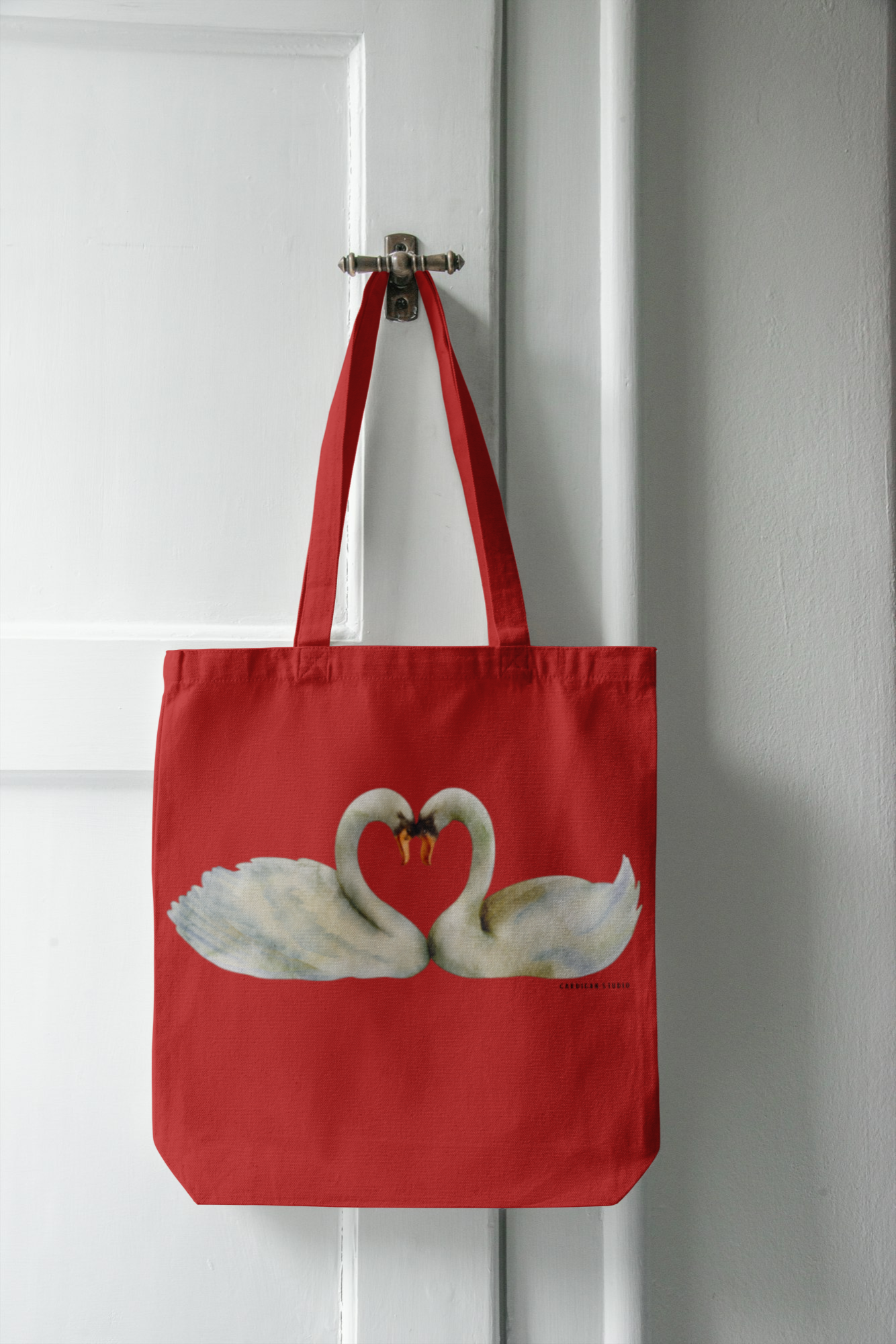 LADY SWAN-HEART TOTE