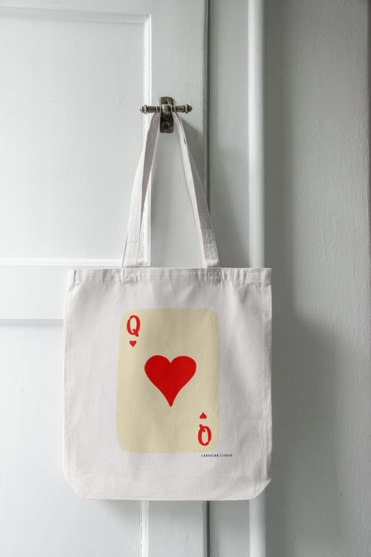 ♥️QUEEN OF HEARTS TOTE