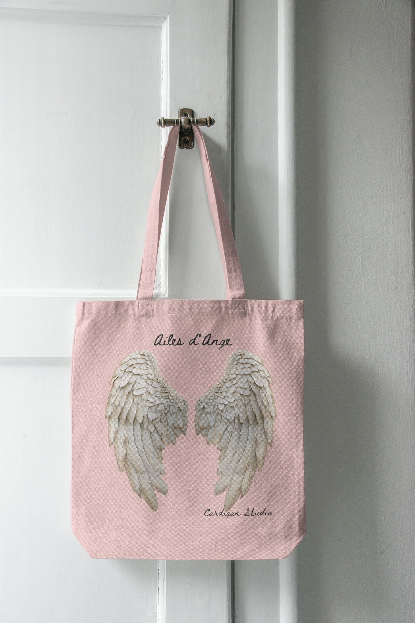 1970 ANGEL TOTE