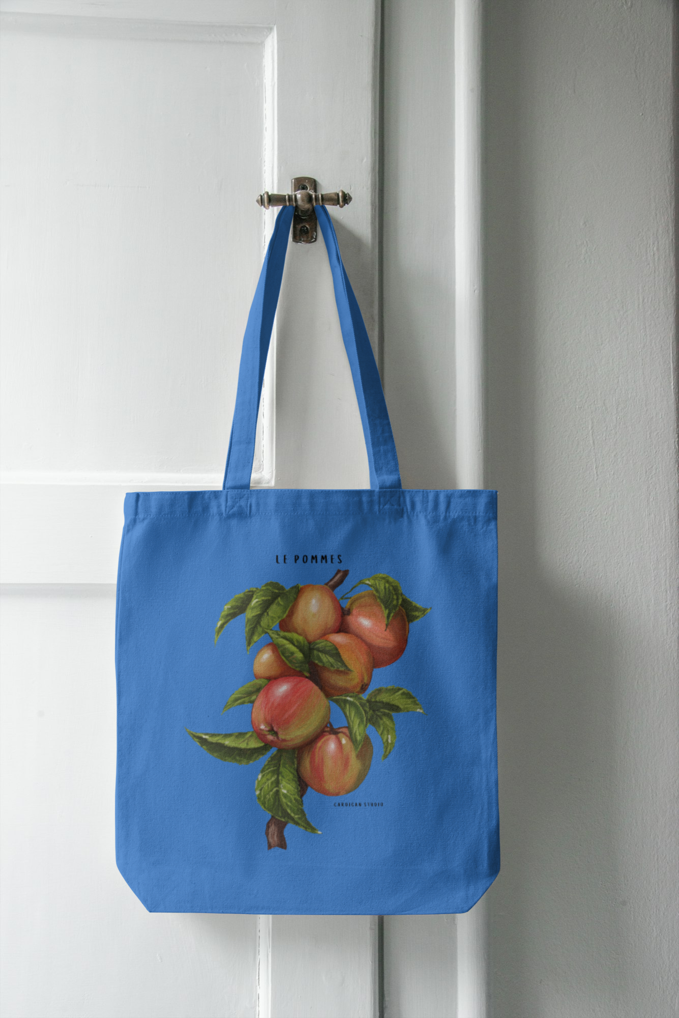 LA APPLES TOTE