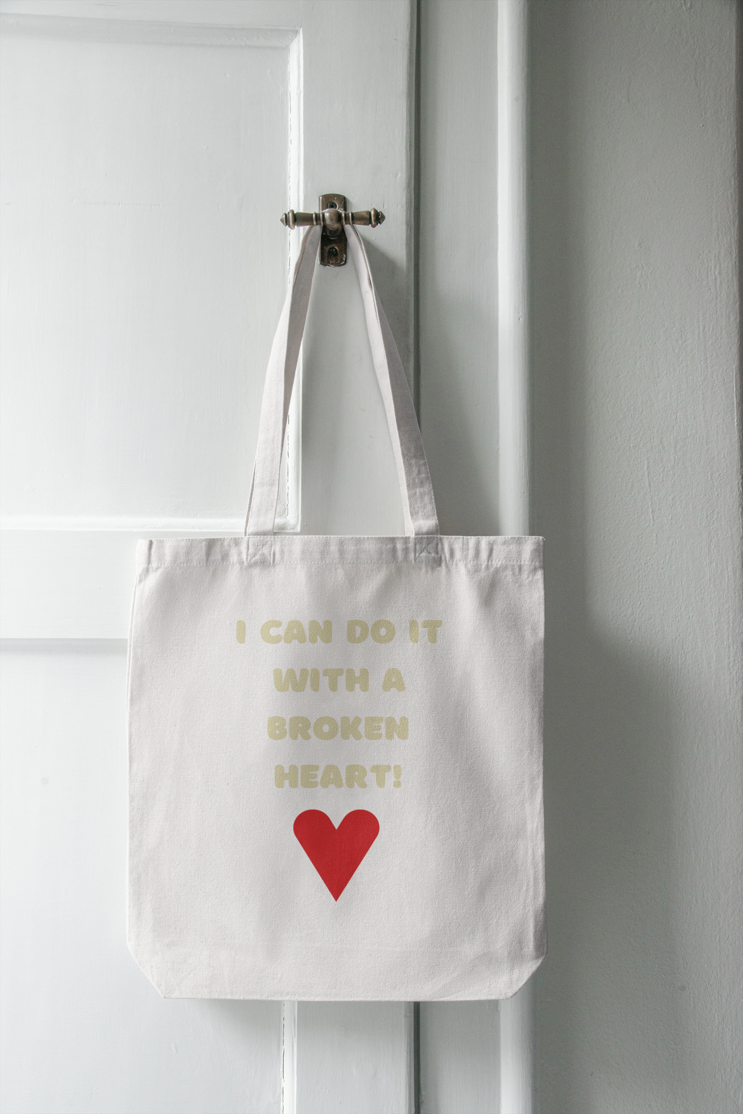♥️BROKEN HEART TOTE