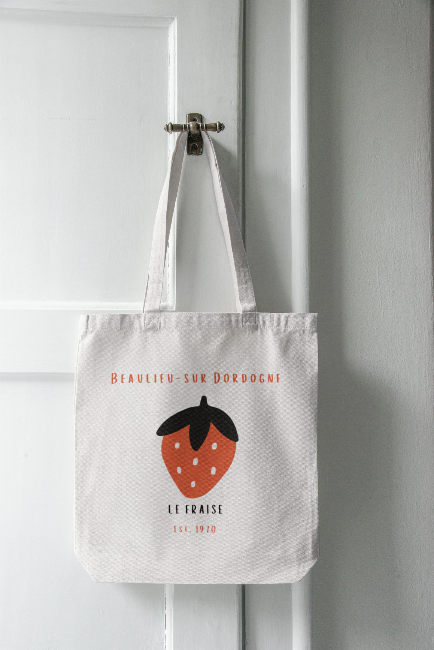 1970 STRAWBERRY TOTE